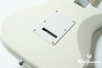 AFFINITY STRATOCASTER - OLW